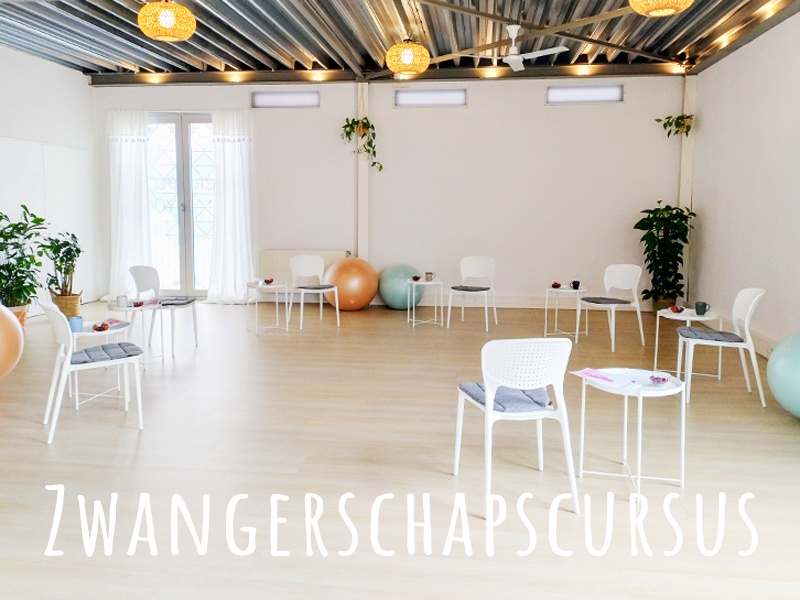 Zwangerschapscursus-Bevalcursus-Eindhoven-Bevalhoudingen-Mindfulness-Ademtechnieken Zwangerschapscursus Eindhoven ademhaling bevalhoudingen bevalling ontspannen ademhalingstechnieken en goede bevalhoudingen mindful en praktisch geen pufcursus Zwangerschapsyoga Eindhoven - Hypnobirthing Eindhoven - Babymassage Eindhoven